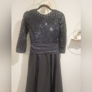 Rickie Freeman for Teri Jon navy sequin gown. size 2